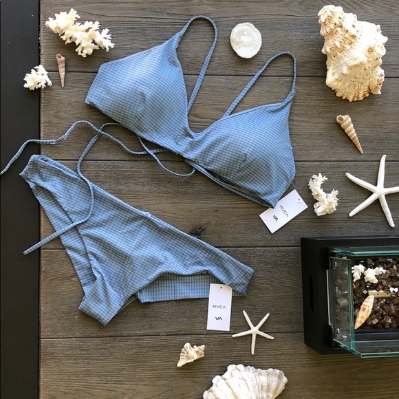 🌴🌼RVCA- BEAU BIKINI SET🌼🌴 - Picture 2 of 11